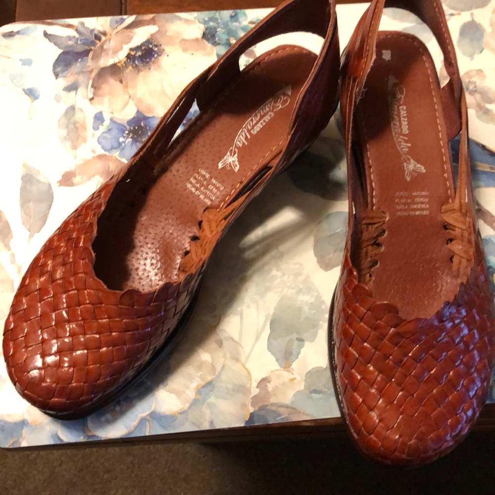 Boho style leather sandals.